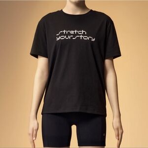 Stretch Your Story Essential Relaxed-Fit Graphic Short Sleeve